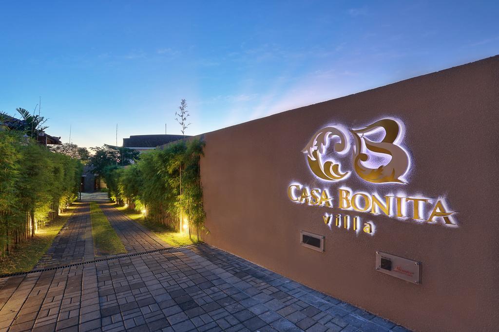 Casa Bonita Villa Bali Джимбаран Экстерьер фото